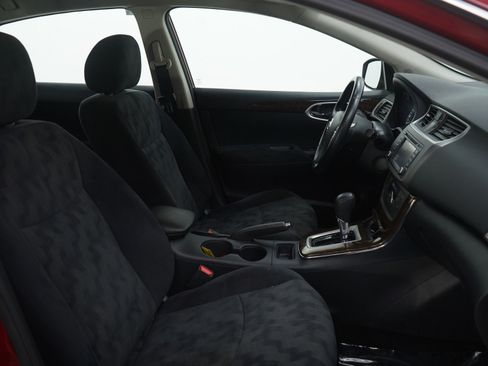 Used 2013 Nissan Sentra SL w/ Navigation Pkg image 11