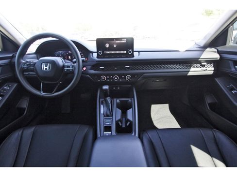 Used 2024 Honda Accord EX image 9
