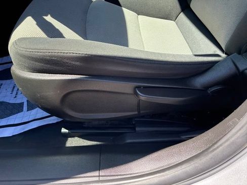 Used 2016 Chevrolet Cruze LS FWD image 11