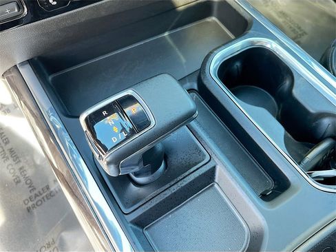 Used 2024 Chevrolet Silverado 1500 LTZ w/ Technology Package image 17