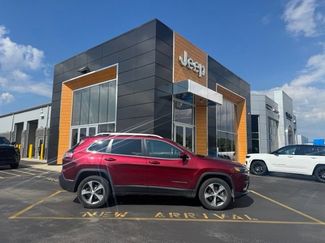 Used 2019 Jeep Cherokee Limited w/ Technology Group AWD/4WD video 1