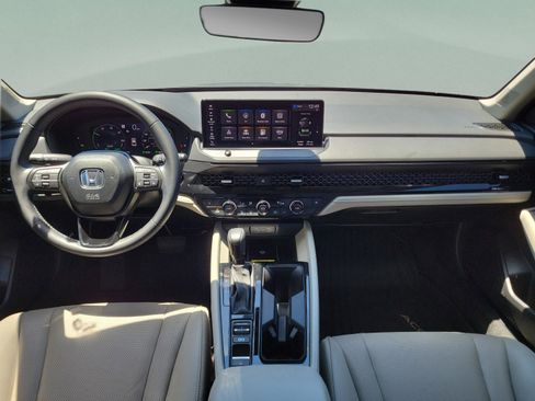 Used 2025 Honda Accord EX-L image 12