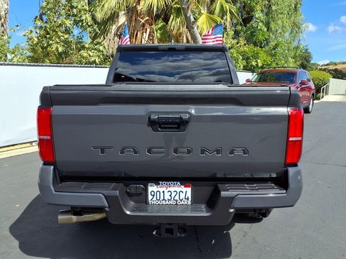 Used 2024 Toyota Tacoma TRD Sport RWD image 7
