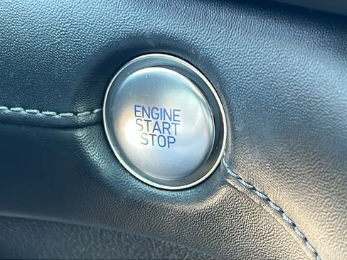 Used 2021 Hyundai Santa Fe SEL w/ Convenience + Premium Package image 17