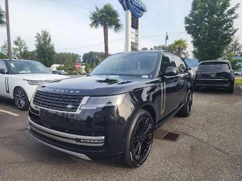 New 2026 Land Rover Range Rover SE AWD/4WD image 1