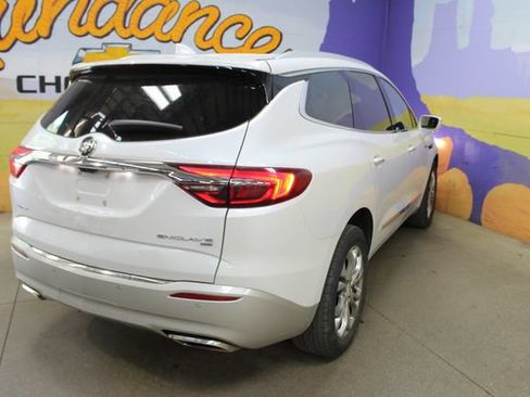 Used 2018 Buick Enclave Avenir w/ Trailering Package, 5000 lbs. AWD/4WD image 8