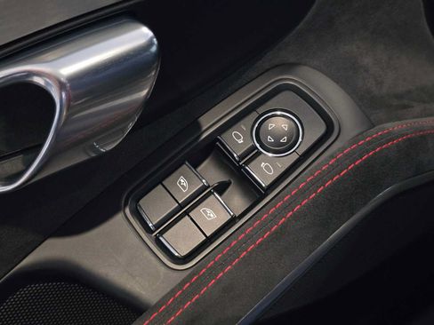 Used 2018 Porsche 911 GT3 RWD image 21