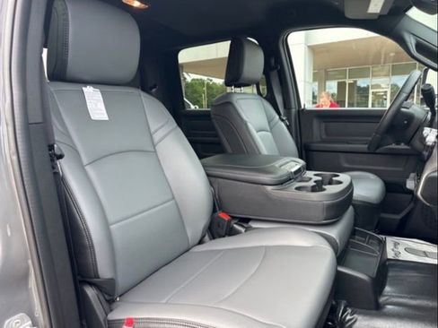 Used 2026 RAM 2500 Tradesman AWD/4WD image 43