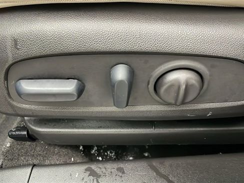 Certified 2023 Buick Encore GX Essence w/ Experience Buick Package image 34