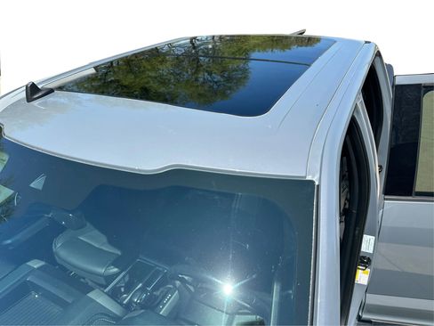 Used 2020 Ford F150 Lariat AWD/4WD image 13