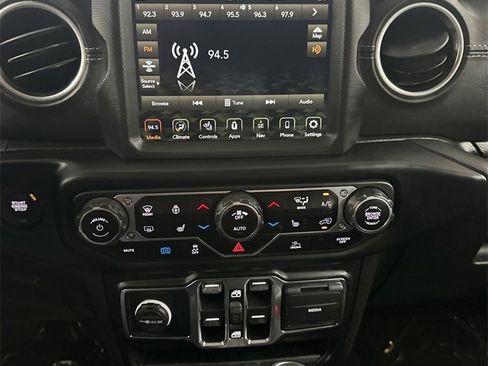 Used 2021 Jeep Wrangler Unlimited Sahara w/ Cold Weather Group image 40