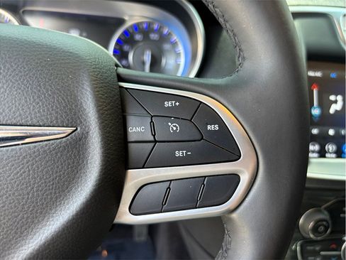 Used 2018 Chrysler 300 Touring w/ Sport Appearance Package RWD image 22