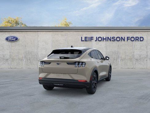 New 2026 Ford Mustang Mach-E Select w/ Comfort Package RWD image 8