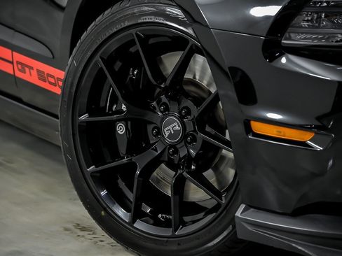 Used 2013 Ford Mustang Shelby GT500 image 4