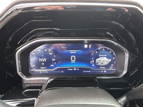 Used 2023 Chevrolet Silverado 1500 RST image 13