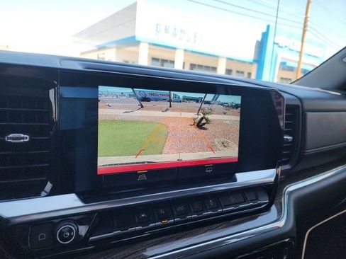 Used 2024 Chevrolet Silverado 1500 RST w/ Z71 Off-Road Package image 34