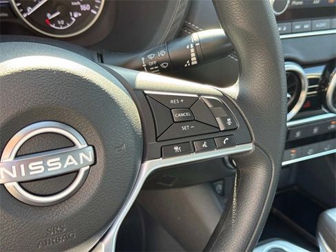 New 2025 Nissan Sentra SV image 25