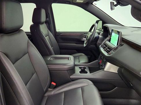 Used 2022 Chevrolet Tahoe LT w/ Luxury Package AWD/4WD image 23