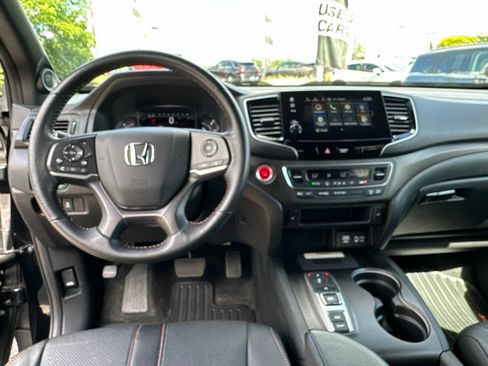 Used 2023 Honda Passport TrailSport image 49