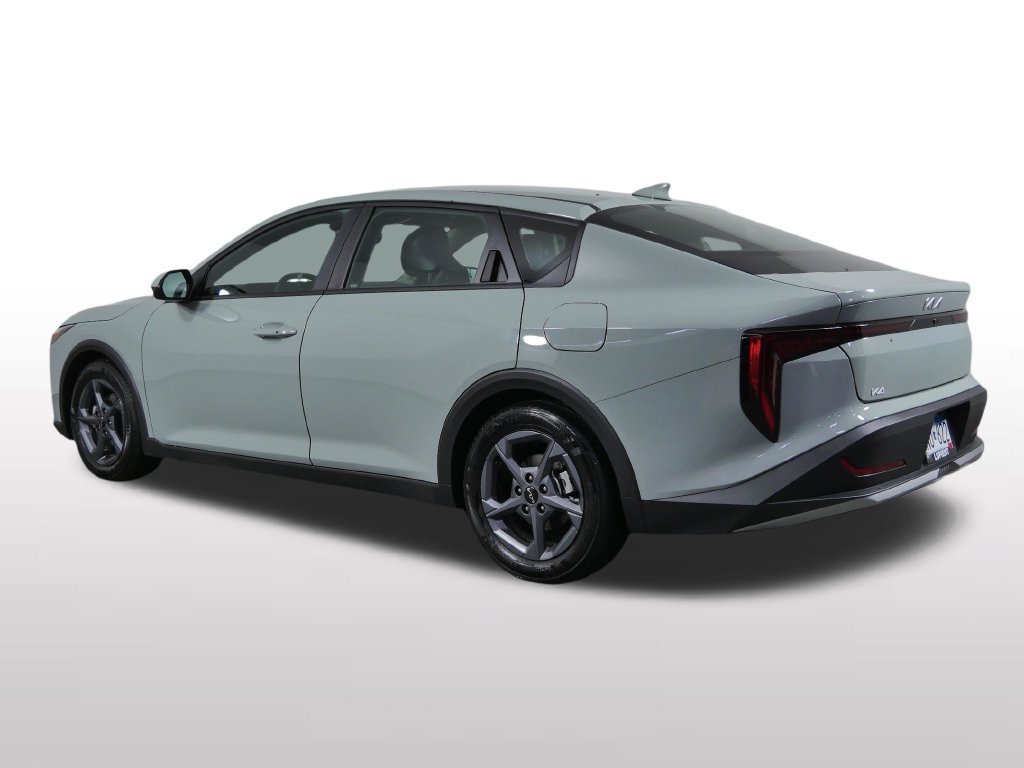 Used 2025 Kia K4 FWD image 9