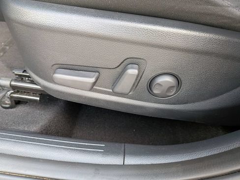 Certified 2024 Kia Soul S FWD image 21