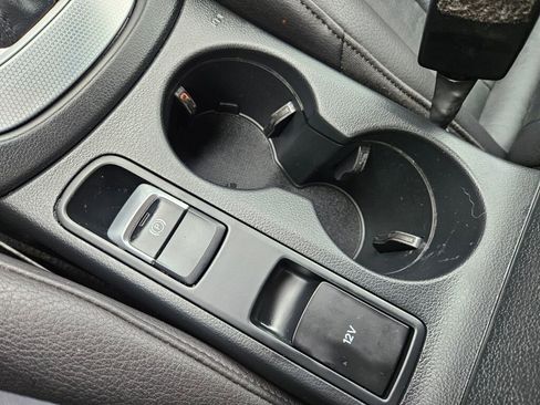 Used 2015 Audi Q3 2.0T Prestige image 25