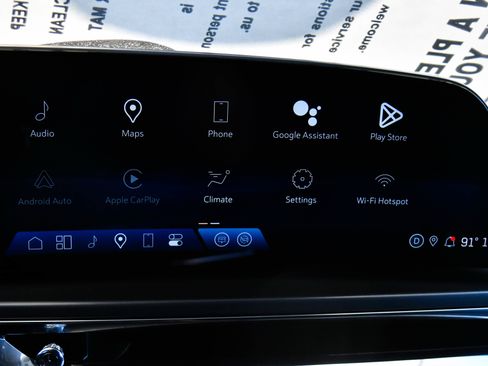 Used 2024 Cadillac Lyriq Tech RWD image 19