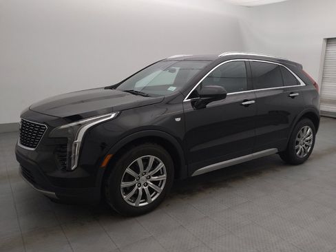 Used 2019 Cadillac XT4 Premium Luxury w/ Cold Weather Package image 2