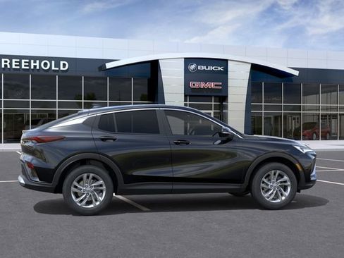 New 2026 Buick Envista Sport Touring w/ Convenience I Package FWD image 5