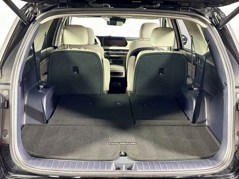 Used 2023 Hyundai Palisade Limited w/ Cargo Package image 22