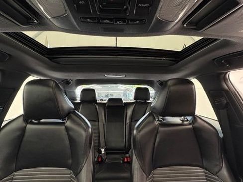 Used 2022 Toyota Corolla XSE w/ Carpet Mat Package (TMS) FWD image 29
