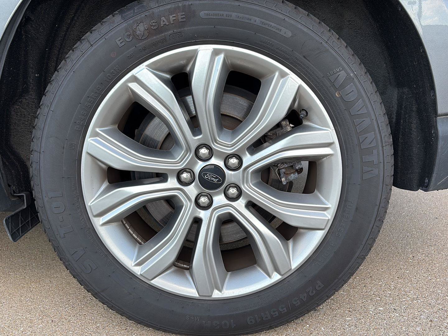 Used 2024 Ford Edge Titanium AWD/4WD image 27