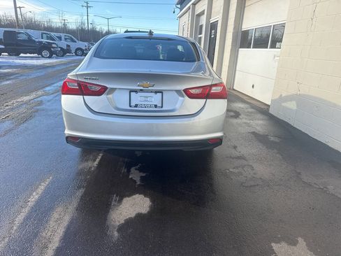 Used 2018 Chevrolet Malibu LS FWD image 7