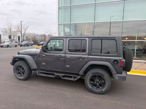 Used 2020 Jeep Wrangler Unlimited Willys image 11