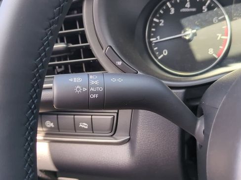 New 2025 MAZDA CX-30 AWD 2.5 S w/ Select Sport Pkg image 24