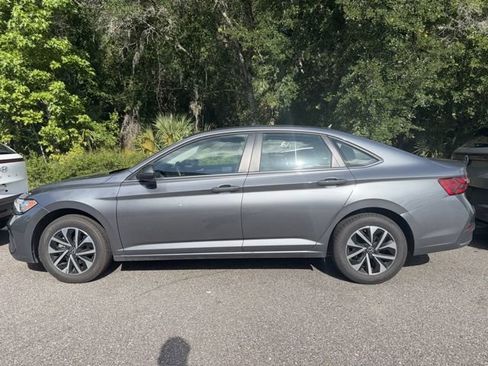 Used 2024 Volkswagen Jetta S FWD image 2