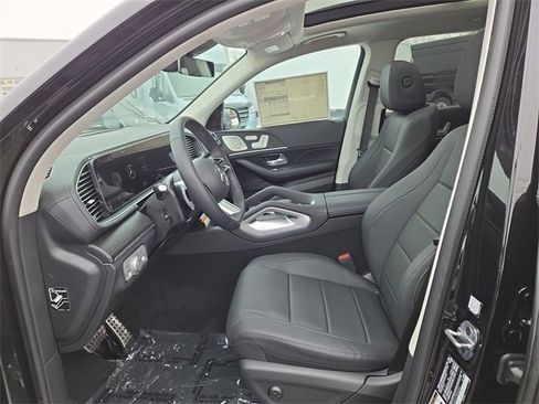 New 2026 Mercedes-Benz GLS 450 4MATIC image 24
