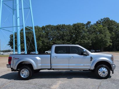 Certified 2022 Ford F450 Platinum w/ FX4 Off-Road Package