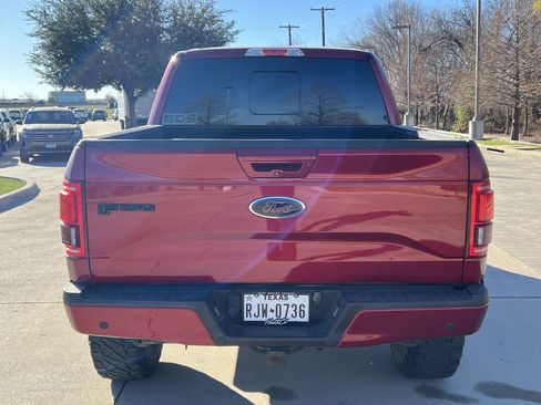 Used 2015 Ford F150 Lariat image 9