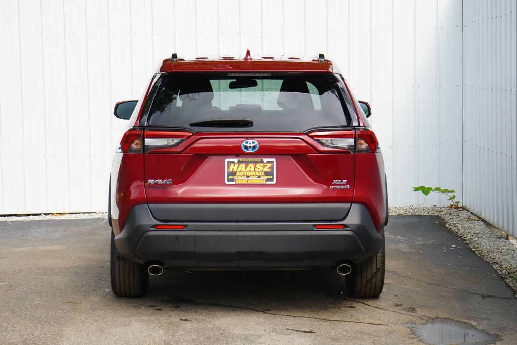Used 2019 Toyota RAV4 XLE w/ Convenience Package AWD/4WD image 5