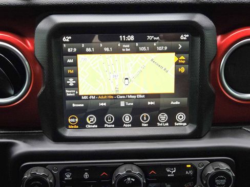 Used 2023 Jeep Gladiator Rubicon w/ LED Lighting Group image 17