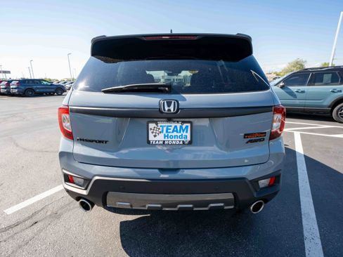 Used 2023 Honda Passport TrailSport image 5