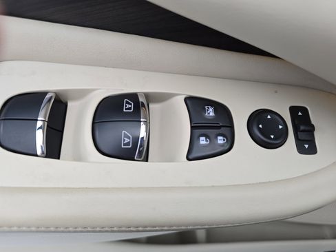 Used 2019 Nissan Murano Platinum image 28