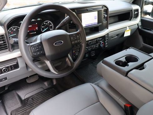 New 2026 Ford F350 XL w/ XL Chrome Package image 4