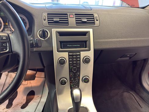 Used 2013 Volvo C70 T5 FWD image 17