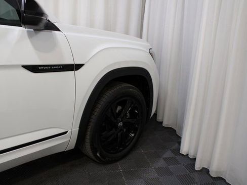 New 2026 Volkswagen Atlas Cross Sport SEL R-Line image 26
