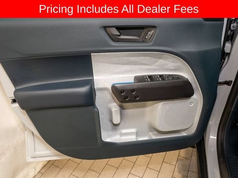 Used 2025 Ford Maverick XLT w/ XLT Luxury Package AWD/4WD image 11