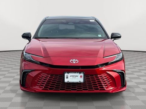 Used 2025 Toyota Camry XSE FWD image 2