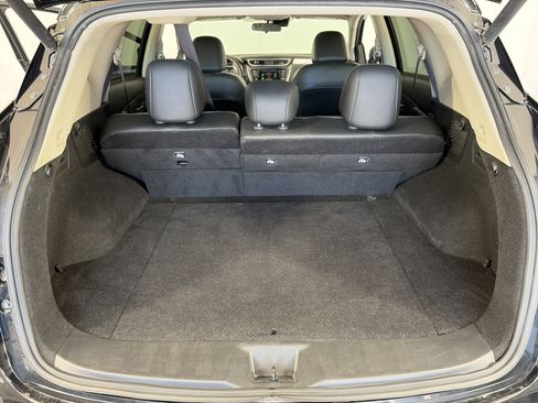 Used 2024 Nissan Murano SV AWD/4WD image 14