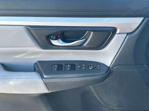 Used 2017 Honda CR-V LX image 30